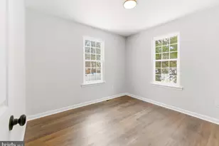 16 E Woodburn Ave, Pine Hill, NJ 08021 - Photo 6
