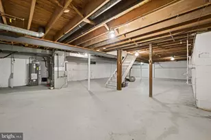 48 E Riding Dr, Cherry Hill, NJ 08003 - Photo 36