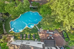 8 Chipley Run, Voorhees, NJ 08043 - Photo 2