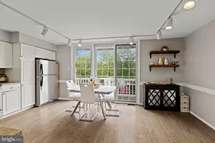 54 Buckingham Pl, Cherry Hill, NJ 08003 - Photo 6
