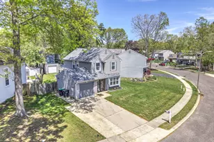 40 Windingbrook Dr, Waterford Township, NJ 08004 - Photo 2