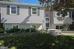 13 Spring Hollow Dr, Sicklerville, NJ 08081 - Photo 2