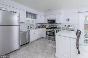 120 Bowers Ave, Runnemede, NJ 08078 - Photo 8