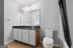31 Village Green Ln, Sicklerville, NJ 08081 - Photo 24