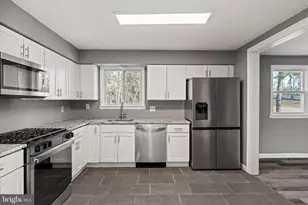 2344 Fernwood Ave, Waterford Township, NJ 08004 - Photo 8
