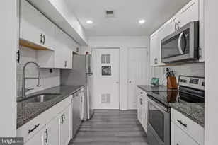 9 Lawrence Ct, Sicklerville, NJ 08081 - Photo 6