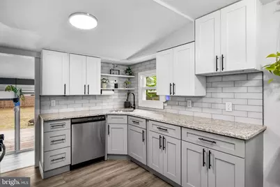 72 E 9th Avenue, Pine Hill, NJ 08021 - Photo 10
