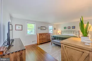 7 Strathmore Dr, Cherry Hill, NJ 08003 - Photo 30