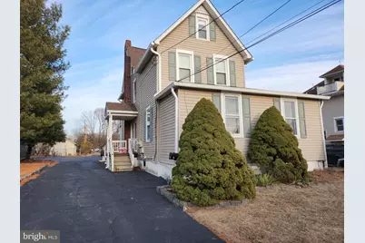 144 North Ave Apt A, Berlin, NJ 08091 - Photo 1