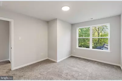 212 Lotus Avenue, Voorhees, NJ 08043 - Photo 28