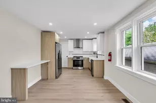 37 Washington Ave, Berlin, NJ 08009 - Photo 2