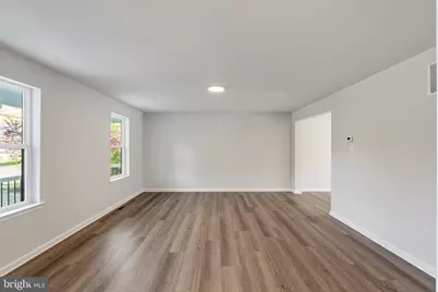 216 Lotus Avenue, Voorhees, NJ 08043 - Photo 2
