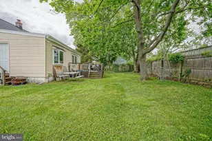 35 St Charles Pl, Runnemede, NJ 08078 - Photo 30