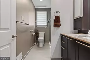 29 Clark Dr, Barrington, NJ 08007 - Photo 20