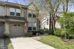 60 Smokey Run Dr, Berlin, NJ 08009 - Photo 2