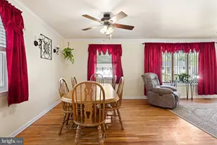 744 W 3rd Ave, Runnemede, NJ 08078 - Photo 8