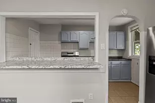 1016 S Merrimac Rd, Camden, NJ 08104 - Photo 8