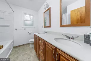 1113 W Valleybrook Rd, Cherry Hill, NJ 08034 - Photo 16