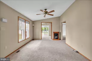 25 Loft Mountain Dr, Sicklerville, NJ 08081 - Photo 12