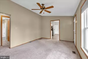 25 Loft Mountain Dr, Sicklerville, NJ 08081 - Photo 14