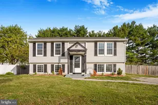 31 Decatur Ln, Sicklerville, NJ 08081 - Photo 2