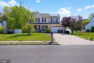 31 Rosalind Cir, Sicklerville, NJ 08081 - Photo 1