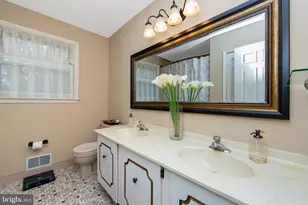 25 Acorn Hill Dr, Voorhees, NJ 08043 - Photo 34