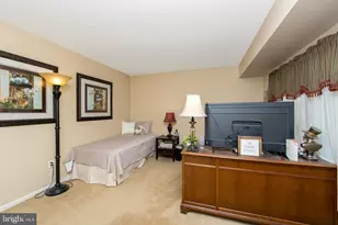 25 Acorn Hill Dr, Voorhees, NJ 08043 - Photo 32