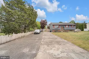 60 Waterford Rd, Hammonton, NJ 08037 - Photo 2