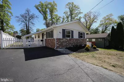 60 N Oakland Avenue, Runnemede, NJ 08078 - Photo 2