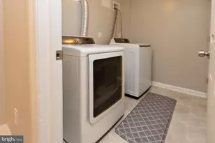 17 Lisa Dr, Gloucester Township, NJ 08012 - Photo 50
