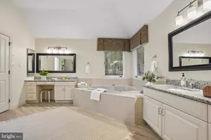 13 Bradford Ct, Voorhees, NJ 08043 - Photo 22