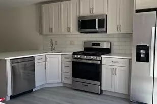6 Parktown Pl, Sicklerville, NJ 08081 - Photo 2