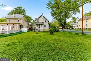 200 Reading Ave, Barrington, NJ 08007 - Photo 4