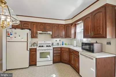 113 Yale Avenue, Somerdale, NJ 08083 - Photo 6