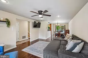 129 Valley Run Dr, Cherry Hill, NJ 08002 - Photo 8
