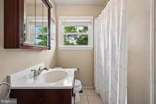 129 Valley Run Dr, Cherry Hill, NJ 08002 - Photo 20