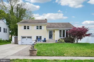 129 Valley Run Dr, Cherry Hill, NJ 08002 - Photo 2