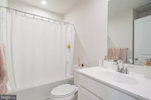 16 Fieldcrest, Gloucester Township, NJ 08012 - Photo 22