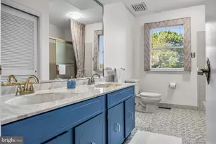 29 Fairhaven Dr, Cherry Hill, NJ 08003 - Photo 38