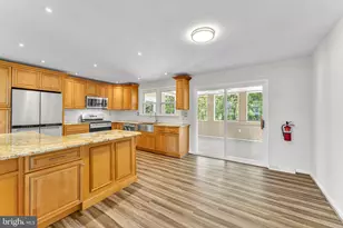 28 Spring Hill Dr, Clementon, NJ 08021 - Photo 8
