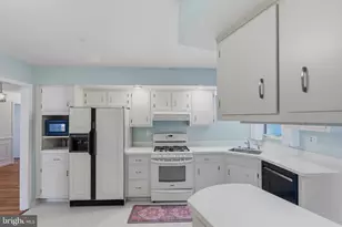 417 Monmouth Dr, Cherry Hill, NJ 08002 - Photo 18