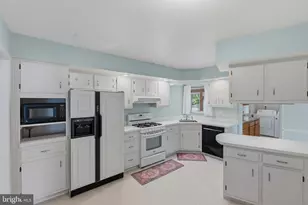 417 Monmouth Dr, Cherry Hill, NJ 08002 - Photo 14