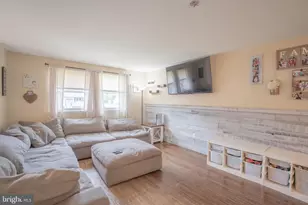 23 Springlane, Gloucester Township, NJ 08012 - Photo 4