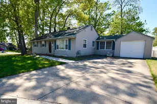207 Phillips Ave, Magnolia, NJ 08049 - Photo 2