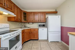 6 Sunset Dr, Voorhees, NJ 08043 - Photo 10
