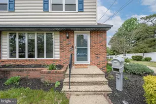 6 Sunset Dr, Voorhees, NJ 08043 - Photo 2