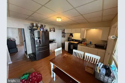 25 S Sussex Street, Gloucester City, NJ 08030 - Photo 8