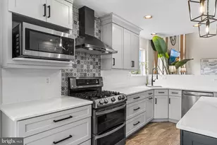 19 Chambord Ln, Voorhees, NJ 08043 - Photo 16