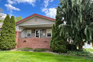346 Albany Ave, Barrington, NJ 08007 - Photo 1